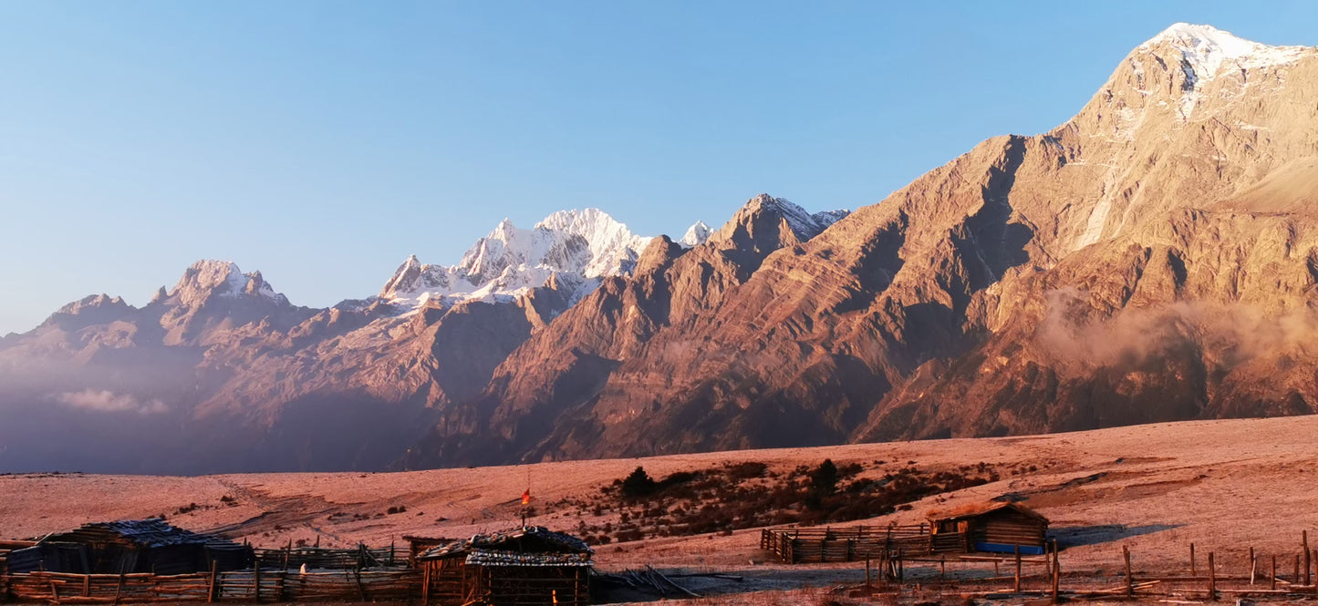 Lijiang: Jade Dragon Snow Mountain Yak Ping Hike