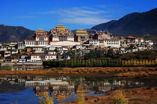 Shangri-La: Unveiling the Mystique of Songzanlin Monastery, Potatso National Park, and Dukezong Ancient Town - Tiger Leaping Gorge Hikers